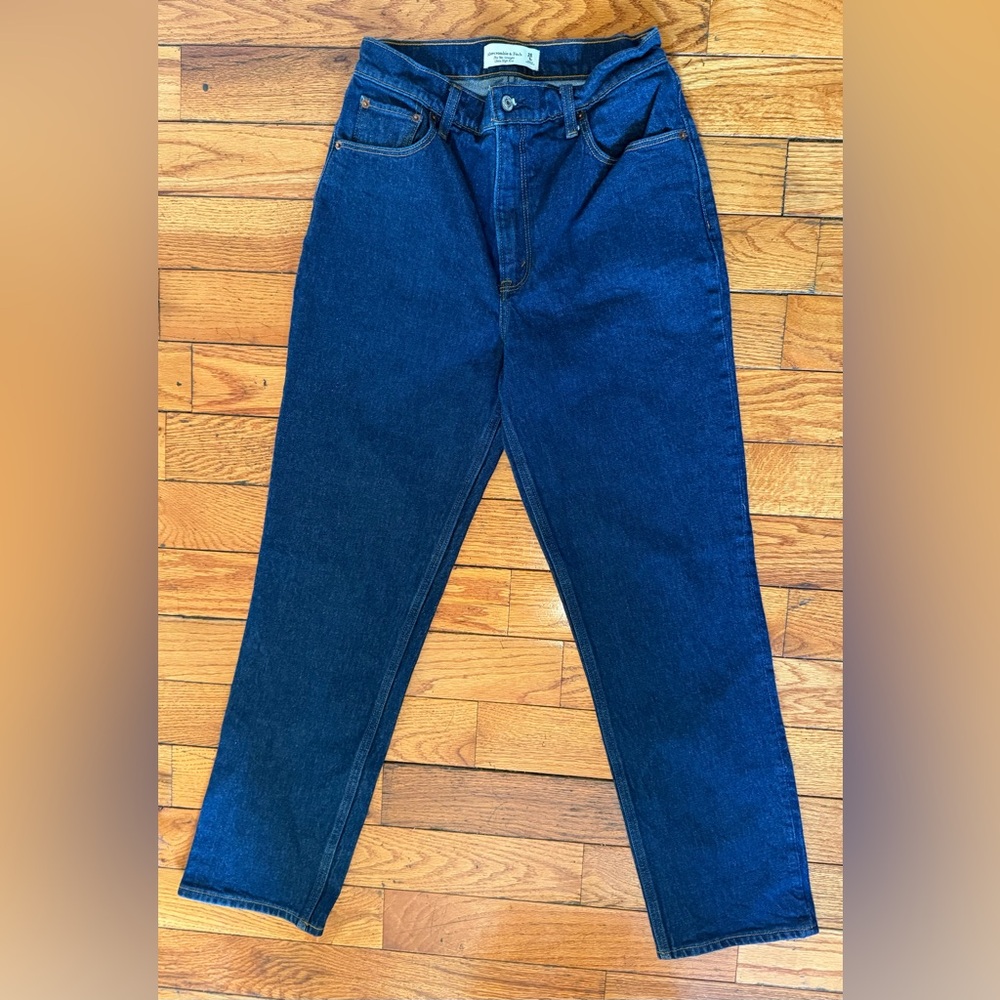 Abercrombie and Fitch men’s denim jeans sz(28)